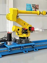 苏州厂家定制生产机器人七轴地轨