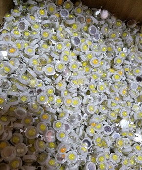 回收7020燈珠LED燈珠散裝廢料背光燈珠金線燈珠LED封裝廢料
