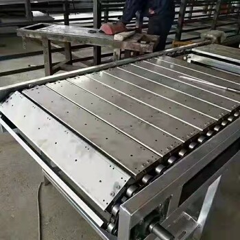噸包托盤鏈板輸送機A安陽噸包托盤板鏈傳送帶廠家定制