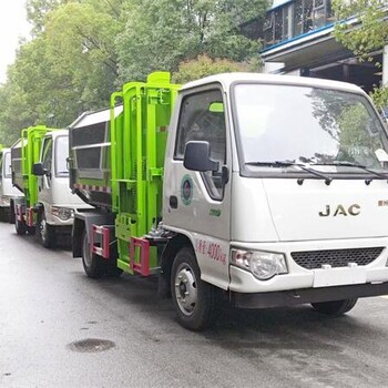 壓縮垃圾車的圖片