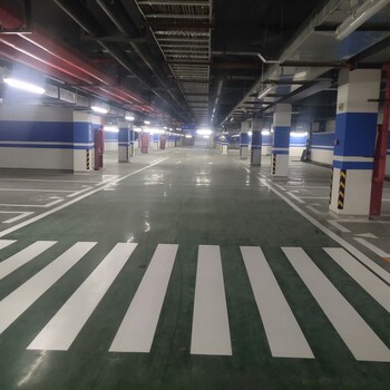 天津津南區(qū)園區(qū)標線導(dǎo)向箭頭冷漆劃線路邊停車場車位劃線規(guī)劃