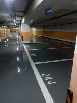 天津?qū)幒訁^(qū)地下停車場藝術(shù)墻面施工車庫柱面噴涂彩繪施工廠商