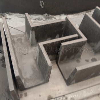 澆注料預(yù)制磚澆注料預(yù)制塊流鋁槽預(yù)制磚