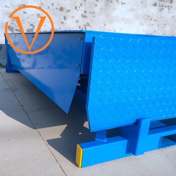 8噸登車(chē)橋固定登車(chē)橋液壓堆高平臺(tái)電動(dòng)調(diào)節(jié)板
