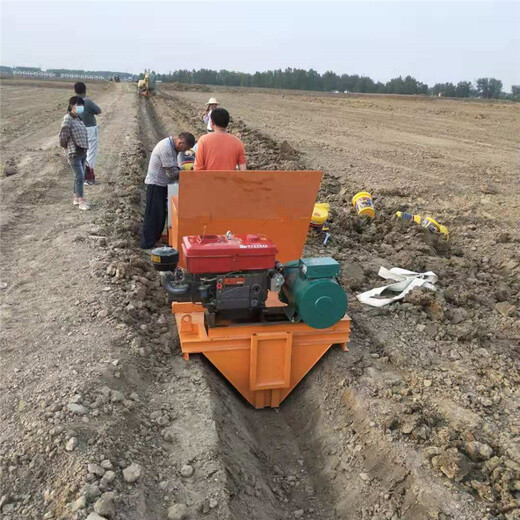 現(xiàn)澆式排水渠滑膜機(jī)液壓自走水渠滑膜機(jī)設(shè)備溝渠一次成型設(shè)備
