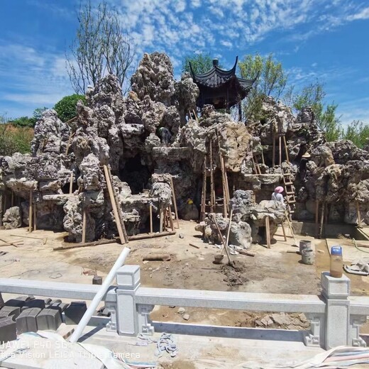 韶關(guān)武江區(qū)哪里有做假山的韶關(guān)武江區(qū)別墅庭院假山制作水泥假山