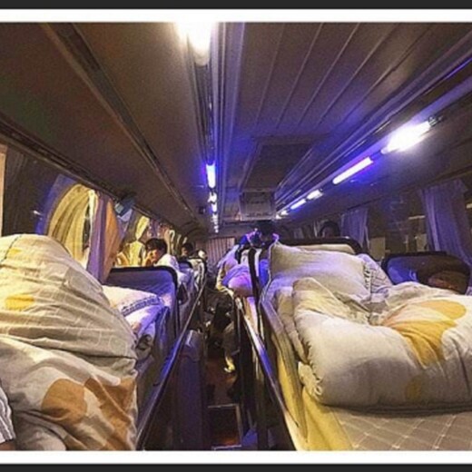 2023:淄博到启东的长途大巴车