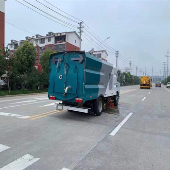 新款辽宁扫路车