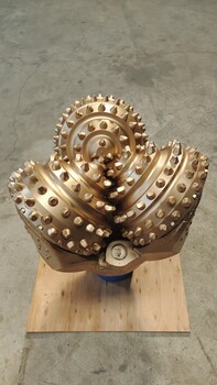 打井鉆頭純新三牙輪鑲齒鉆頭171/2IADC537硬地層用牙輪鉆頭