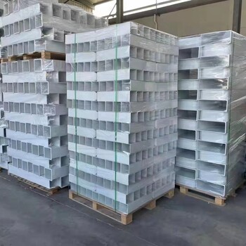 厂家供应公路百米桩120x120玻璃钢界碑价格