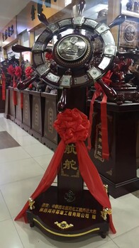 龍鼎擺件西安公司搬家送擺件四方四足大龍落地工藝品