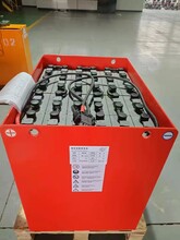 天津叉车电池回收出售，叉车电池以旧换新