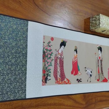 西安丝绸工艺画仿古唐仕女卷轴画丝绸之路织锦画礼品