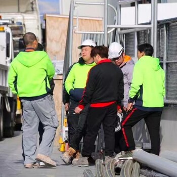 安徽淮南人出國(guó)在新西蘭建筑工地包吃包住年薪40萬