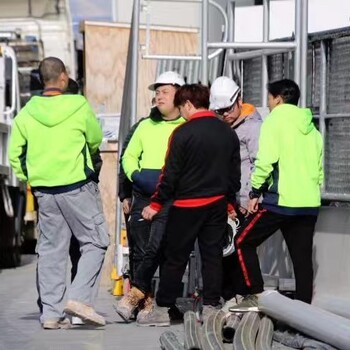 加拿大建筑工地面向內蒙古包頭招油漆工，包吃住
