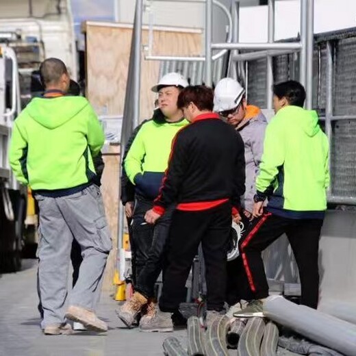 山東青島勞務派遣香港建筑工地雇主保簽月薪4萬合法工簽