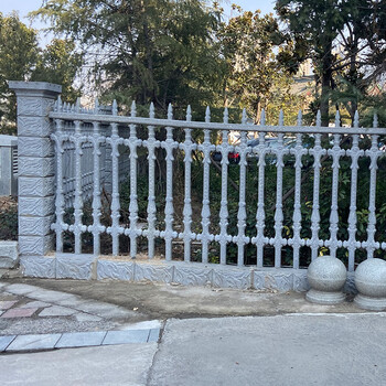 南京仿木護(hù)欄水泥欄桿河邊景區(qū)仿樹藤混凝土護(hù)欄市政園林魚池柵欄