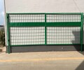 欽州雙邊絲護欄網鐵絲網高速公路浸塑防護柵欄框架護欄養殖圍欄