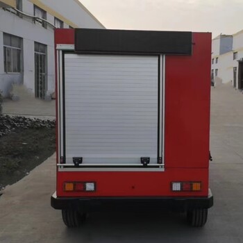 悍馬款電動(dòng)四輪消防車800升水箱灑水滅火車