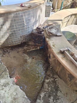 球墨鑄鐵管降壓探漏，陽臺衛(wèi)生間滲漏水查漏，工廠水管暗漏檢測