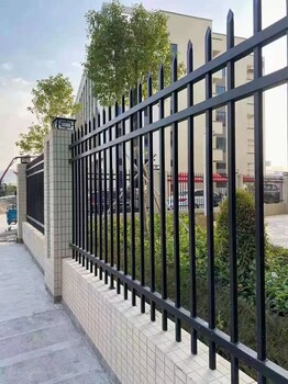 銀川護欄網廠家銷售小區(qū)鋅鋼護欄網鐵藝護欄網工廠鐵藝透視圍擋