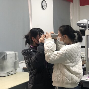 驗(yàn)光師是什么如何成為驗(yàn)光師