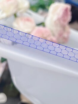 淄博淄川陽光板批發(fā)商~淄川陽光板車棚~淄川陽光板溫室