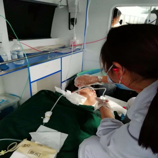 温州120救护车长途转送-出院租用120救护车-长途护送