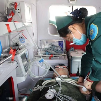 六安救护车运送危重病人-120救护车跨省医疗护送-派车接送