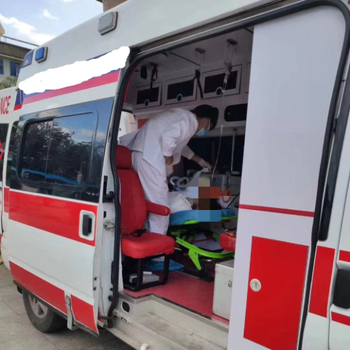 西宁跨省转院救护车出租-救护车长途转送病人-24小时服务热线