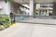 海南海口D119公交总站停车场6米对开栅栏道闸