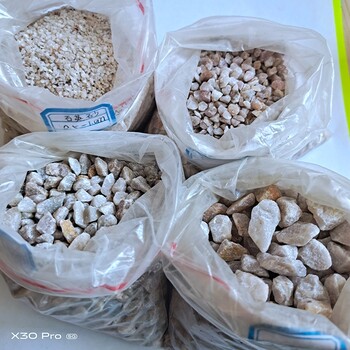 石英砂濾料物理密度與堆積密度分別是多少