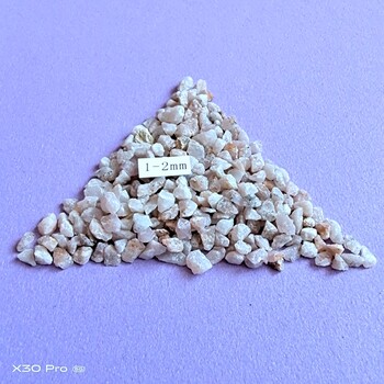 石英砂濾料物理密度與堆積密度分別是多少