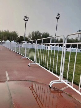 北京铁马护栏隔离带一米线一米栏出租