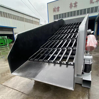 砂石直線振動篩硅石圓振篩超英大型篩機2YK1860礦用篩