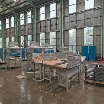 天津工作臺(tái)，車間帶掛板工作臺(tái)，C型鋼工作臺(tái)廠家