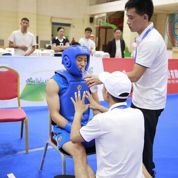 武术散打有什么好处，自由搏击，女子防身术