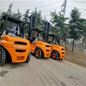桂林市疊彩區(qū)附近租高空車_搬運精密設(shè)備_費用實惠