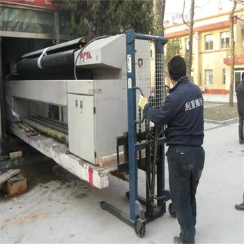 吉安市銅鼓縣90噸吊車出租，機器設備吊裝搬運公司