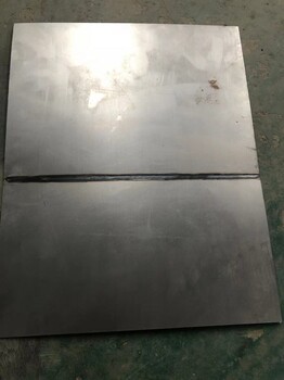 不锈钢铁板激光切割焊接一体机