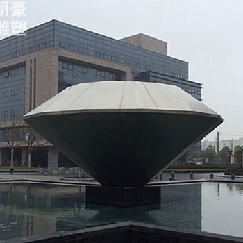 企業(yè)鉆石雕塑生產(chǎn)-街頭抽象-街頭鉆石雕塑抽象生產(chǎn)