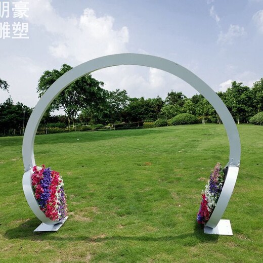 通用烤漆耳機(jī)雕塑大型樂器元素公共耳機(jī)雕塑制造
