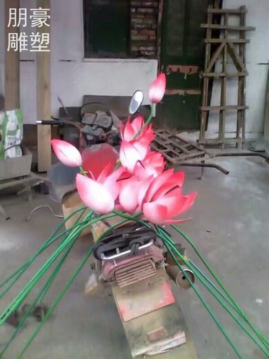 荷花雕塑点击制作厂家-装饰花朵雕塑-荷花雕塑