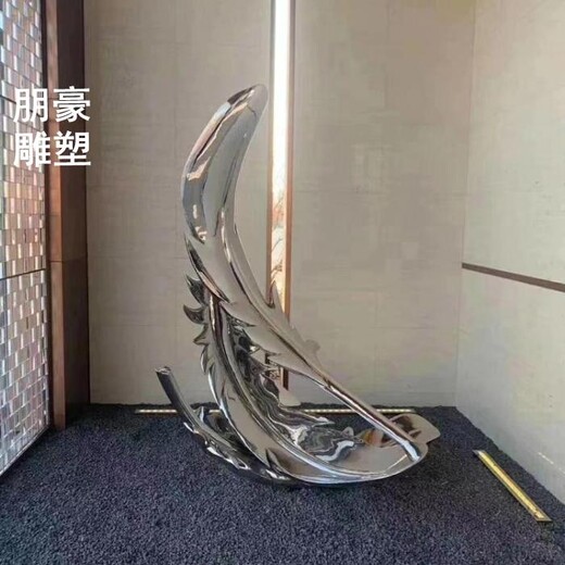 裝飾羽毛雕塑制造商-城堡形式-商業(yè)街羽毛雕塑主題
