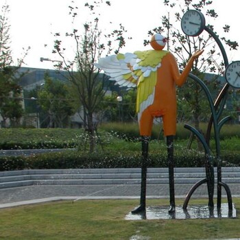 制造鐘表雕塑主題制造-幼兒園體系生產商-大型鐘表雕塑標識