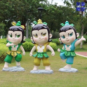 定制廣場金剛兄弟銅雕生產商-商業(yè)街主題訂做-草地人偶銅雕擺放