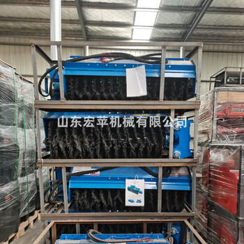 宏蘋(píng)生產(chǎn)挖掘機掃地機道路清潔毛刷掃地機液壓掃雪機
