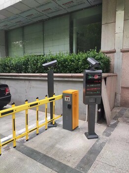 张家口小区起落杆停车场升降杆道闸门禁自动车牌识别系统安装