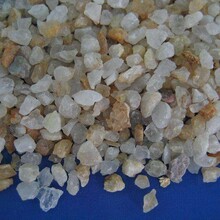 河南石英砂滤料颗粒色泽鲜亮颗粒均匀广泛用于水处理