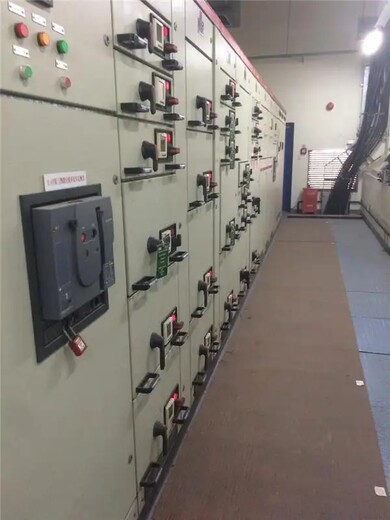 蓬江区低压配电柜回收/蓬江区工业电房电柜回收电话